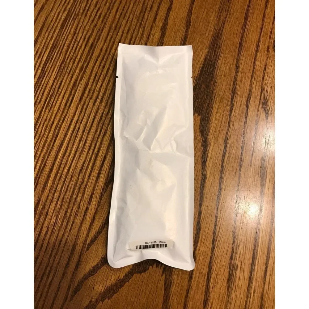 Apple video monitor adapter cable